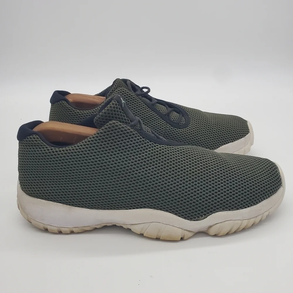 Nike Shoe Men 10M Air Jordan Future Basketball Green 718948-305 Low Top Mesh